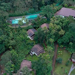 Carmelia Haven Resort Thekkady